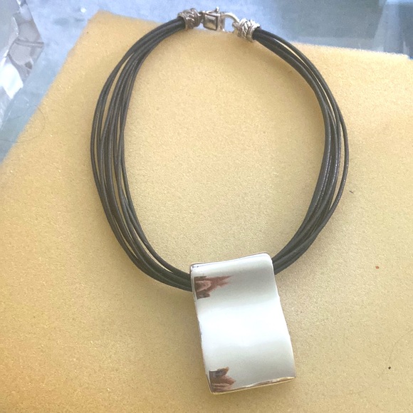 Corded necklace with silver tone piece - Picture 8 of 8